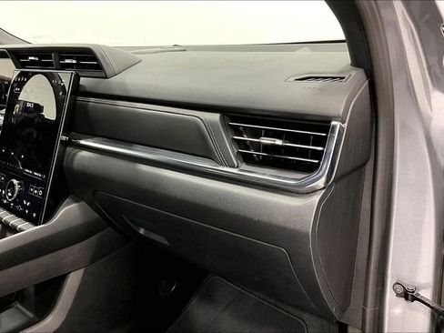 Used 2025 GMC Terrain Elevation FWD image 19