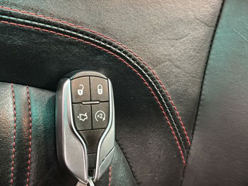 Used 2015 Maserati Quattroporte GTS RWD image 34