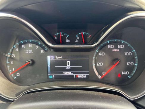 Used 2015 Chevrolet Impala LT w/ Convenience Package image 24