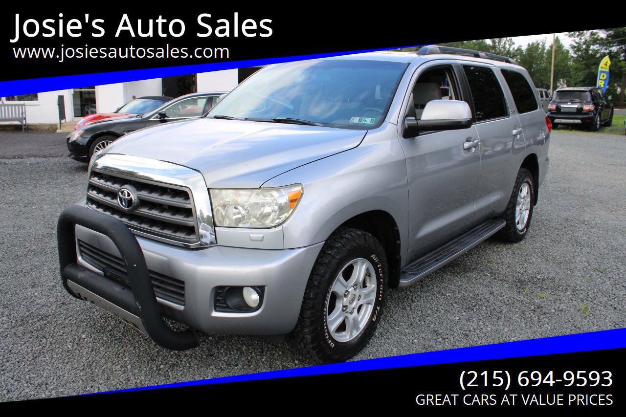 Used 2010 Toyota Sequoia SR5 AWD/4WD image 1