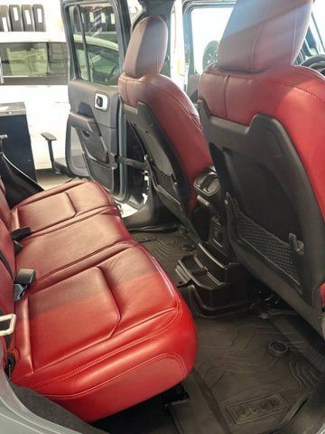 Certified 2024 Jeep Wrangler Unlimited Rubicon 392 AWD/4WD image 31
