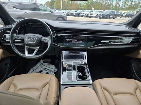 Used 2022 Audi Q7 2.0T Premium Plus w/ Premium Plus Package AWD/4WD image 18
