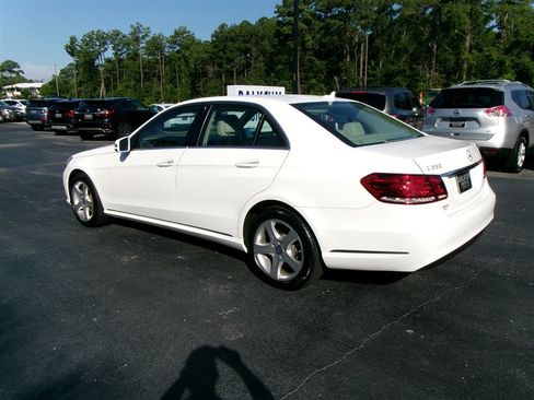 Used 2014 Mercedes-Benz E 350 Sedan image 6