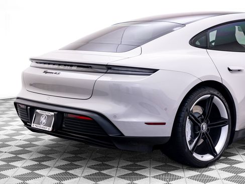 Certified 2021 Porsche Taycan 4S AWD/4WD image 36