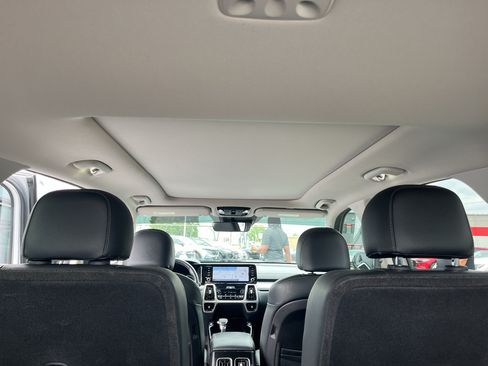 Used 2022 Kia Sorento SX FWD image 43