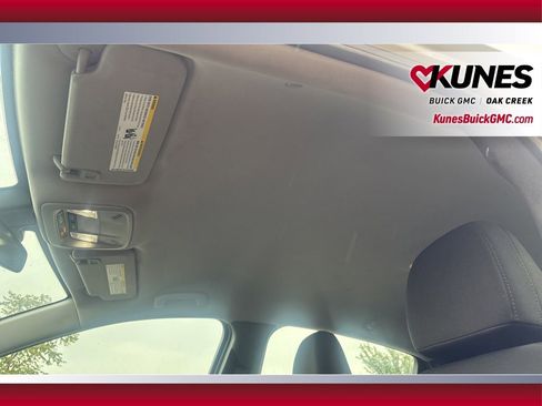 Used 2023 Chevrolet Malibu LT image 14