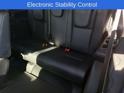 Certified 2025 Subaru Ascent Bronze Edition w/ Popular Package #2 image 19