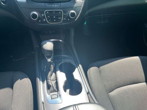 Used 2024 Chevrolet Malibu LT image 24