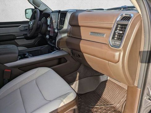 Used 2025 RAM 1500 Laramie w/ Laramie Southwest Edition image 20