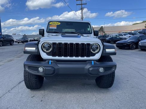 Certified 2024 Jeep Wrangler Unlimited Rubicon 4xe AWD/4WD image 5