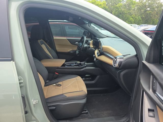 Used 2025 Chevrolet Equinox ACTIV FWD image 14