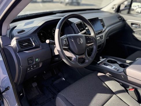Certified 2024 Honda Ridgeline Sport image 14
