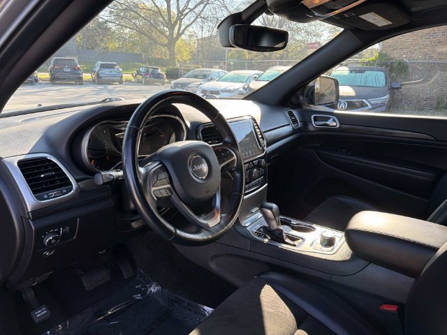 Used 2022 Jeep Grand Cherokee Laredo X AWD/4WD image 14