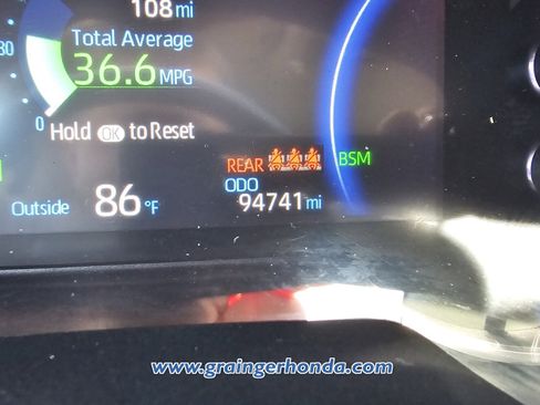 Used 2020 Toyota RAV4 Limited image 22