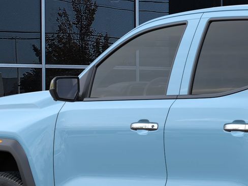 New 2026 GMC Canyon Denali AWD/4WD image 12