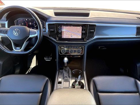 Certified 2021 Volkswagen Atlas SEL R-Line image 15