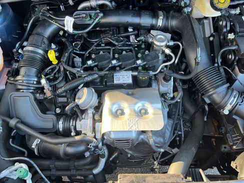 Used 2021 Ford EcoSport SE image 30