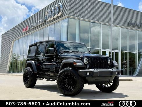 Used 2024 Jeep Wrangler Unlimited Sport AWD/4WD image 2