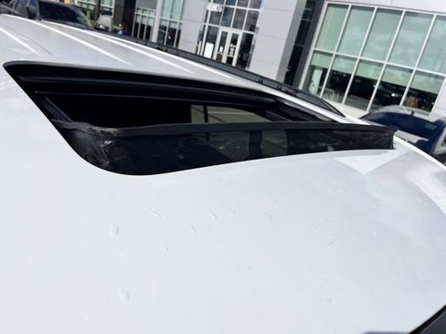 Used 2024 Jeep Grand Cherokee L Altitude image 8