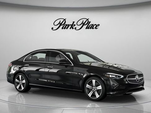 Used 2026 Mercedes-Benz C 300 Sedan image 29