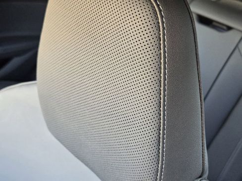 New 2025 Audi A5 2.0T Prestige image 17