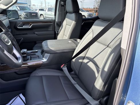 New 2026 GMC Sierra 1500 Elevation w/ Elevation Premium Package image 11