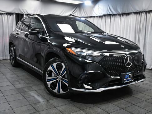 Used 2023 Mercedes-Benz EQS 450+ 4MATIC SUV w/ Pinnacle Trim Package image 3
