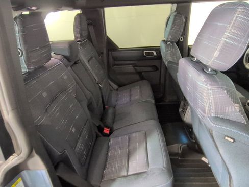 Used 2025 Ford Bronco Heritage Edition AWD/4WD image 37