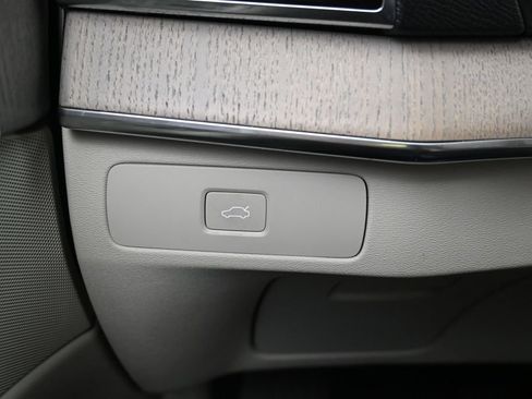 Used 2025 Volvo XC90 B5 Plus w/ Protection Package AWD/4WD image 21