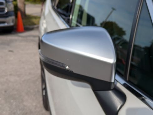 Used 2024 Subaru Forester Touring image 12