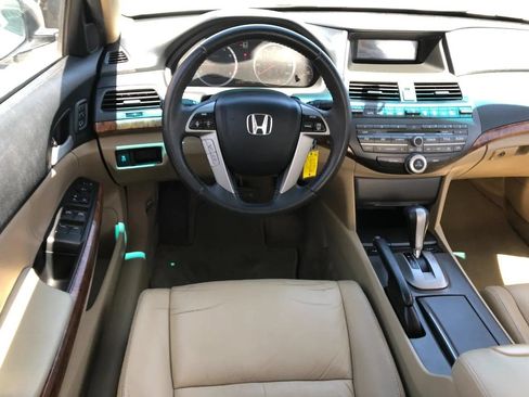 Used 2012 Honda Accord EX-L image 9