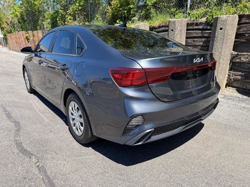Used 2023 Kia Forte LX FWD image 7