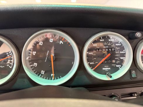 Used 1996 Porsche 911 Cabriolet image 30