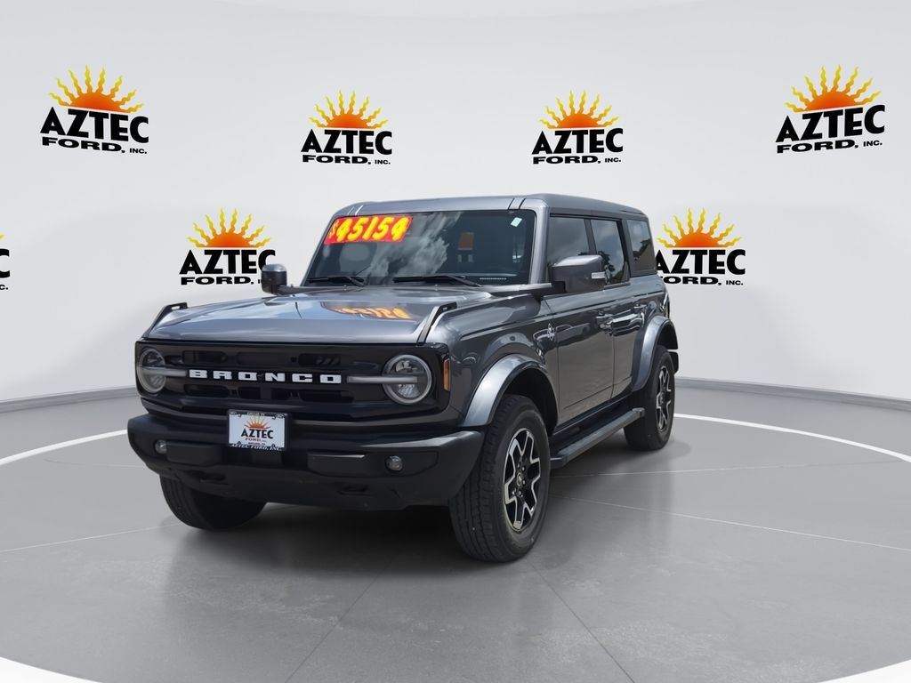 Used 2024 Ford Bronco Outer Banks AWD/4WD image 3