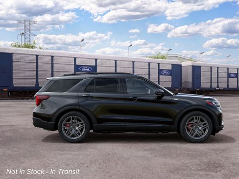New 2027 Ford Explorer ST-Line RWD image 5