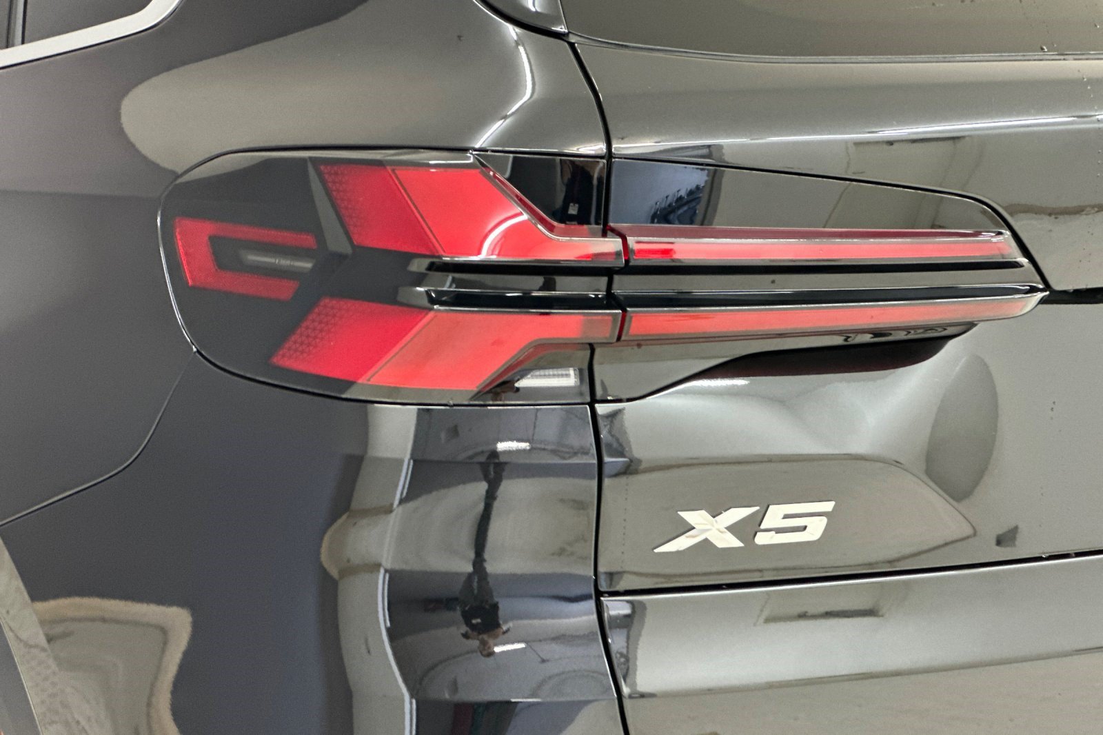 New 2026 BMW X5 sDrive40i RWD image 13