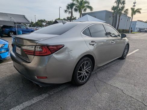 Used 2017 Lexus ES 350 FWD image 8