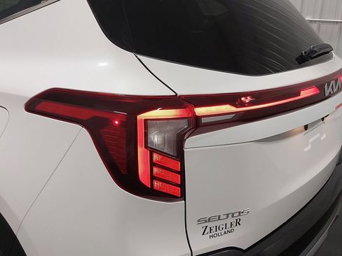 New 2026 Kia Seltos EX image 35