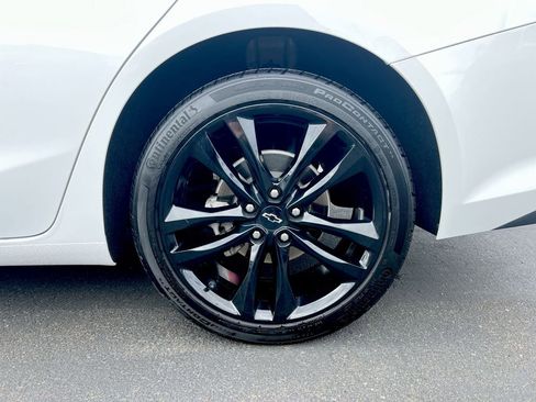 Used 2024 Chevrolet Malibu LT w/ Sport Edition FWD image 27