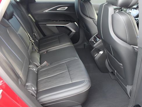 New 2026 Cadillac Lyriq V AWD/4WD image 16