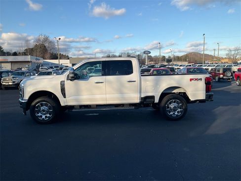 New 2026 Ford F250 Lariat w/ Chrome Package image 8