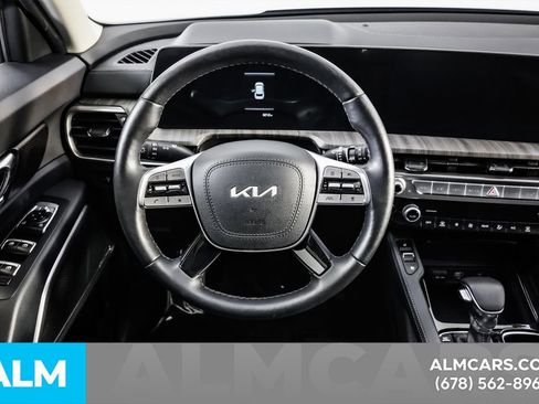 Used 2024 Kia Telluride EX w/ EX Captain's Chair Package AWD/4WD image 32