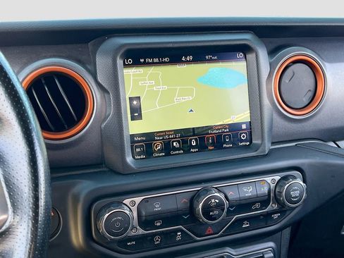 Certified 2023 Jeep Gladiator Mojave AWD/4WD image 13
