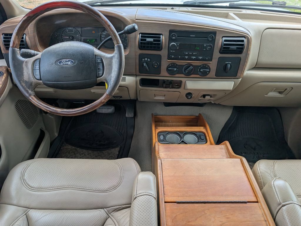 Used 2006 Ford F350 Lariat AWD/4WD image 7