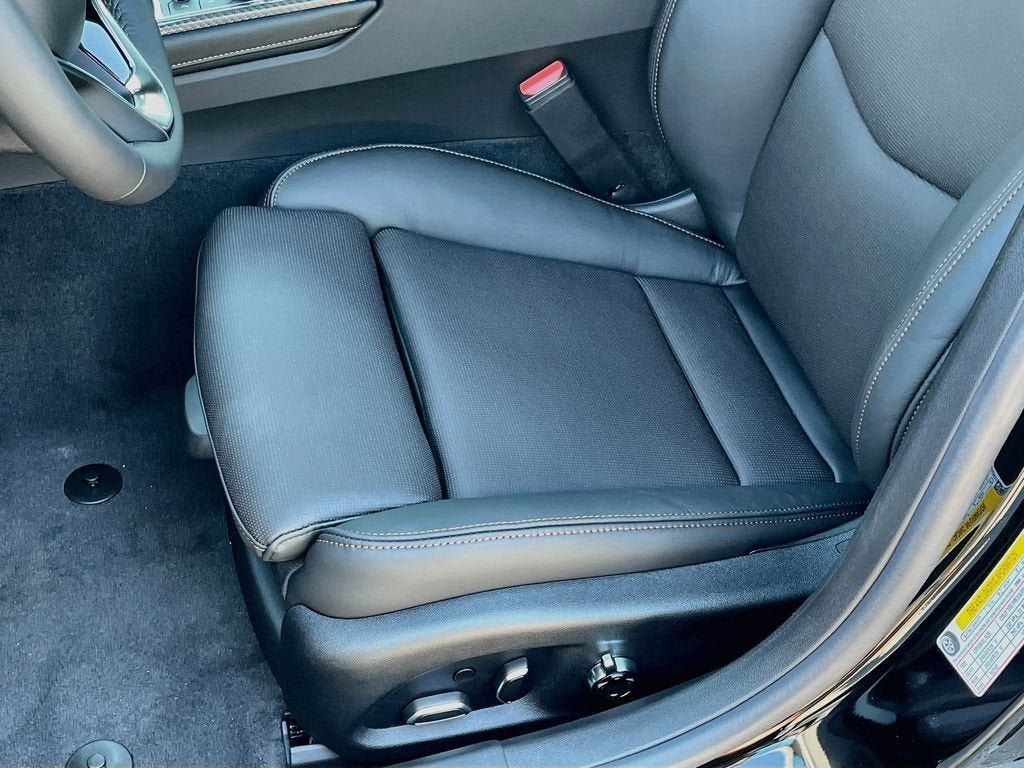 New 2026 Cadillac CT5 Sport w/ Technology Package RWD image 13