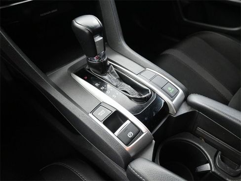 Used 2020 Honda Civic Sport image 33