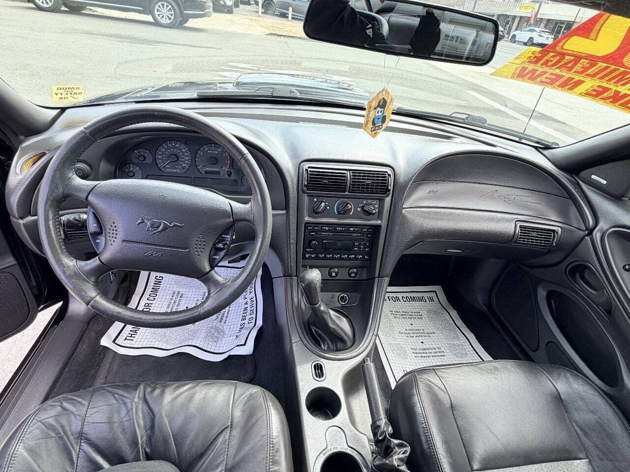 Used 2002 Ford Mustang GT RWD image 22