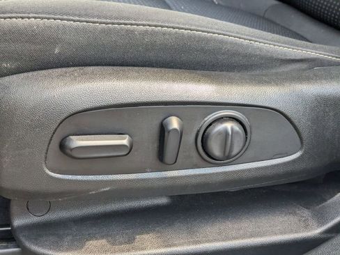 Used 2020 GMC Acadia SLE w/ Driver Convenience Package image 15