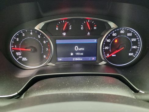 Used 2024 Chevrolet Blazer LT w/ Convenience Package FWD image 23