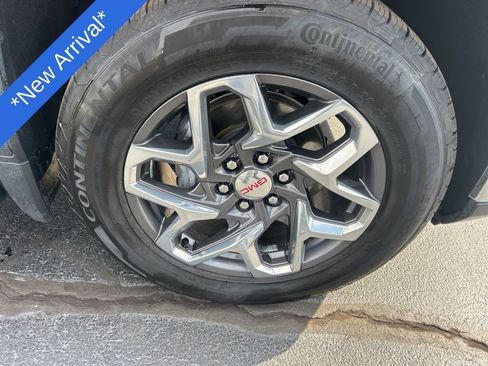 Used 2023 GMC Sierra 1500 SLT w/ SLT Premium Plus Package image 25